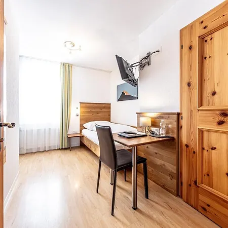 Filli Hotel 3*