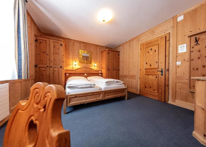 Filli Отель Скуоль